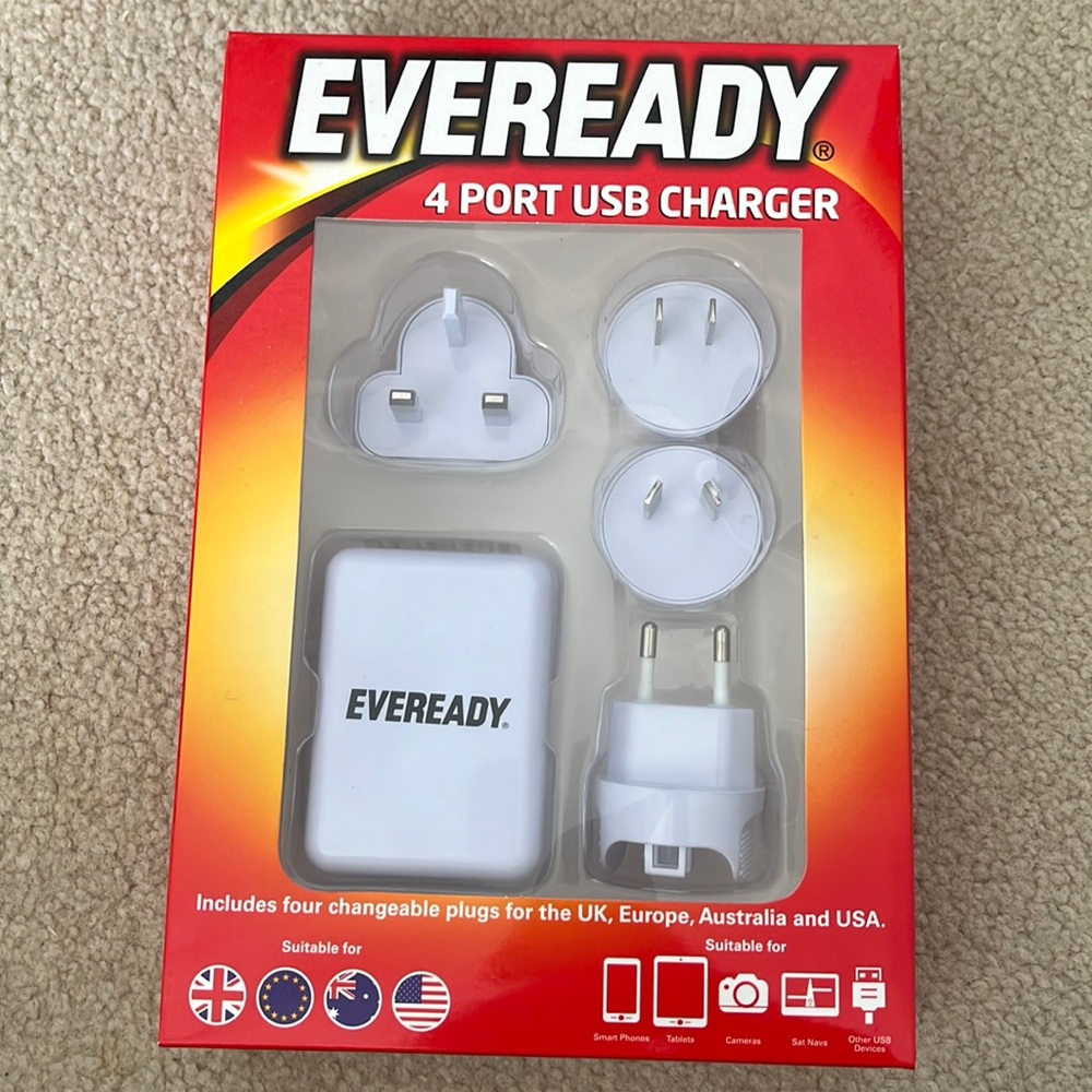 4 port USB travel charger